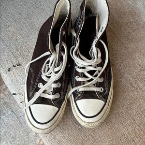 Chocolate Brown Converse High-Top Sneakers
Women’s 8